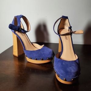 Blue Suede Shoes